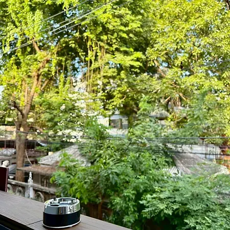 New Bangkok Hostel In Old Town